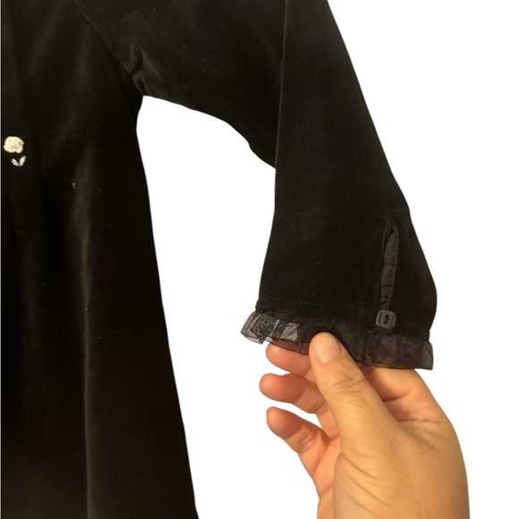 Vintage Laura Ashley Black Velvet Dress with White Collar size 4T - Picture 2 of 13